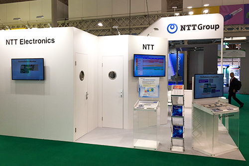 photo [booth of NTT Electronics]